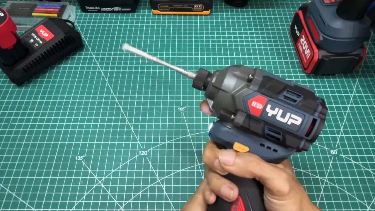 Cò điều tốc có nhiều bước, mượt khi thao tác