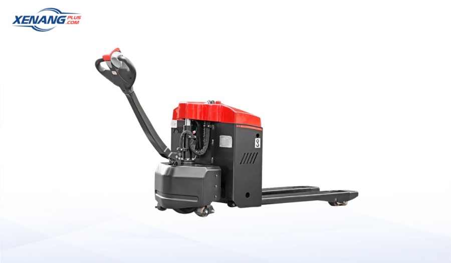 Xe nâng tay điện 2 tấn giúp tăng hiệu suất công việc, tiết kiệm chi phí vận hành